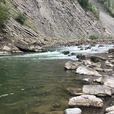 Apartment Flat Jaremtsche